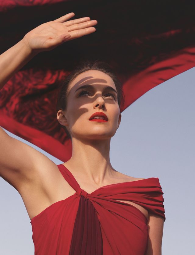 Natalie Portman y Yara Shahidi protagonizar nueva campaña de belleza para Dior