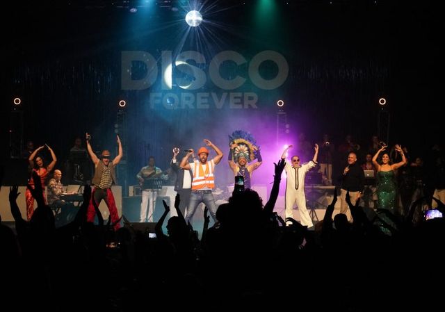 Disco Forever logró exitoso recorrido musical por los años 70