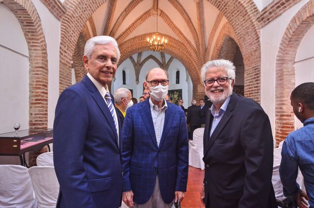 Bibliófilos ponen a circular tres nuevas obras