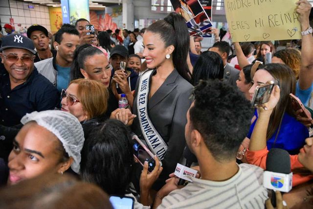 Andreína Martínez fue recibida como toda una reina