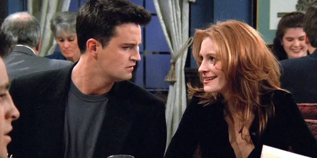 Matthew Perry habla de su relación con Julia Roberts