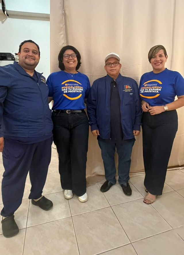 Jesús Bido, José Pérez Mejía, Alcesti Salazar y Jasmin Jiménez durante el operativo médico